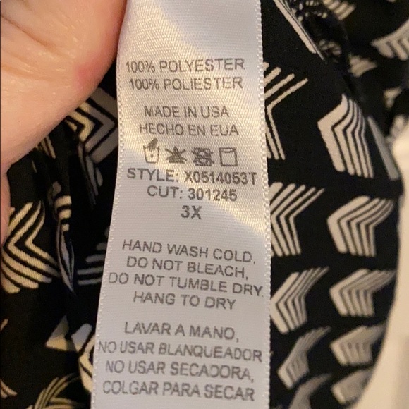 Black and Cream Blouse - Picture 6 of 6